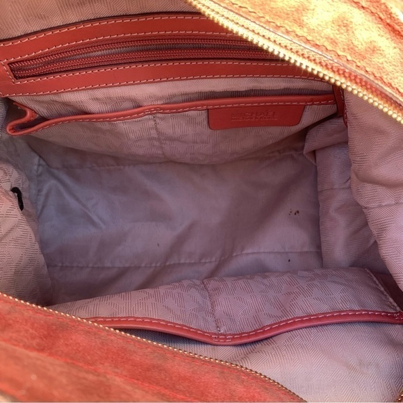 Michael Kors Elyse Large Suede Shoulder Bag - Picture 8 of 12